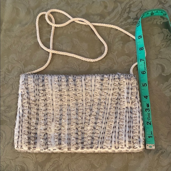 Elegant White and Gray Woven Clutch - Picture 3 of 5